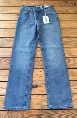 Disclosure NWT Women’s Slim Straight Mid Rise Jeans Size 25 Blue T6